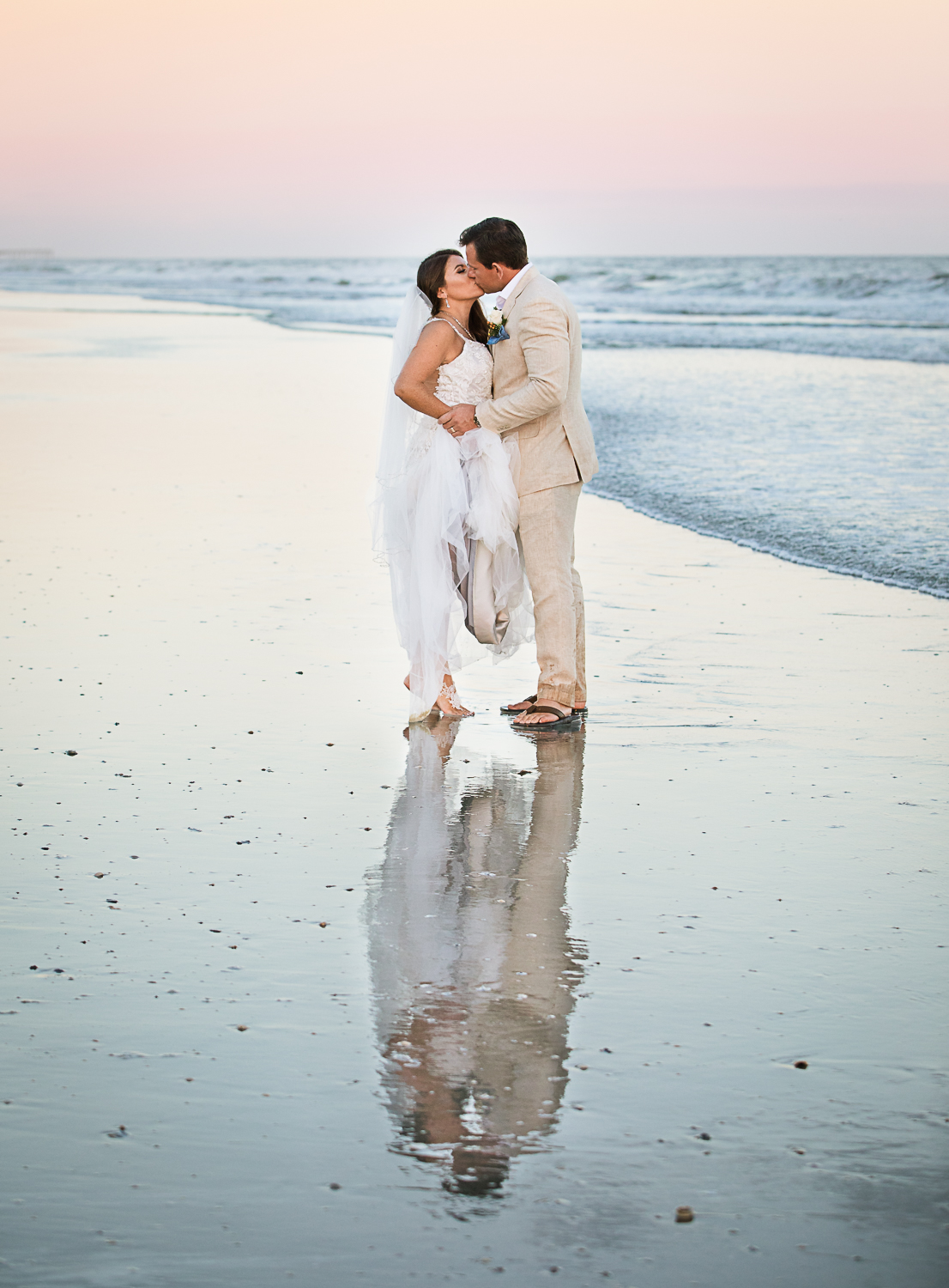 L + T Beach Wedding (Mini)